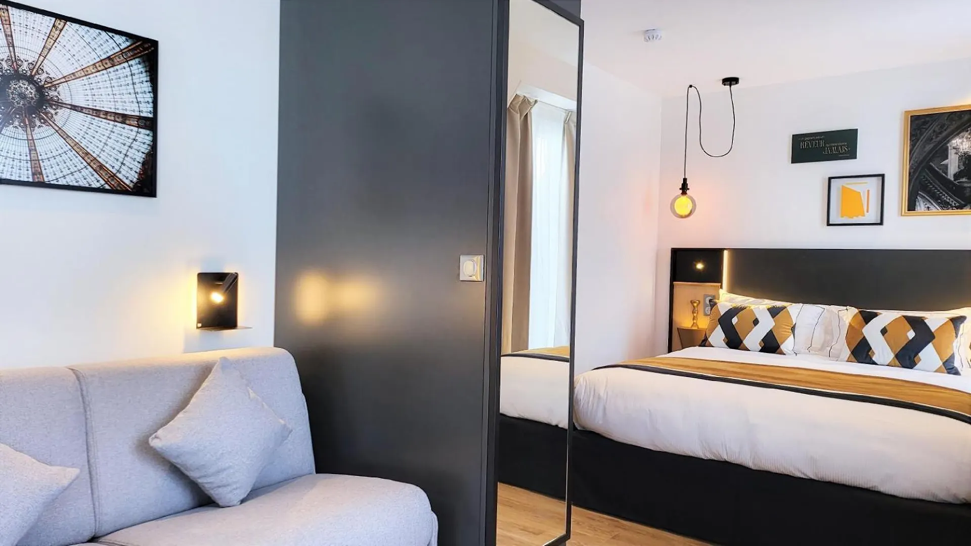 Hotel Star Champs-Elysées Parigi